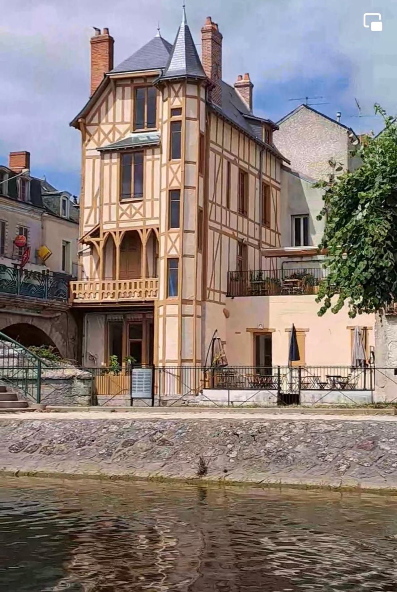 Logis Hotel La Maison A Pan De Bois 비에르종 외부 사진